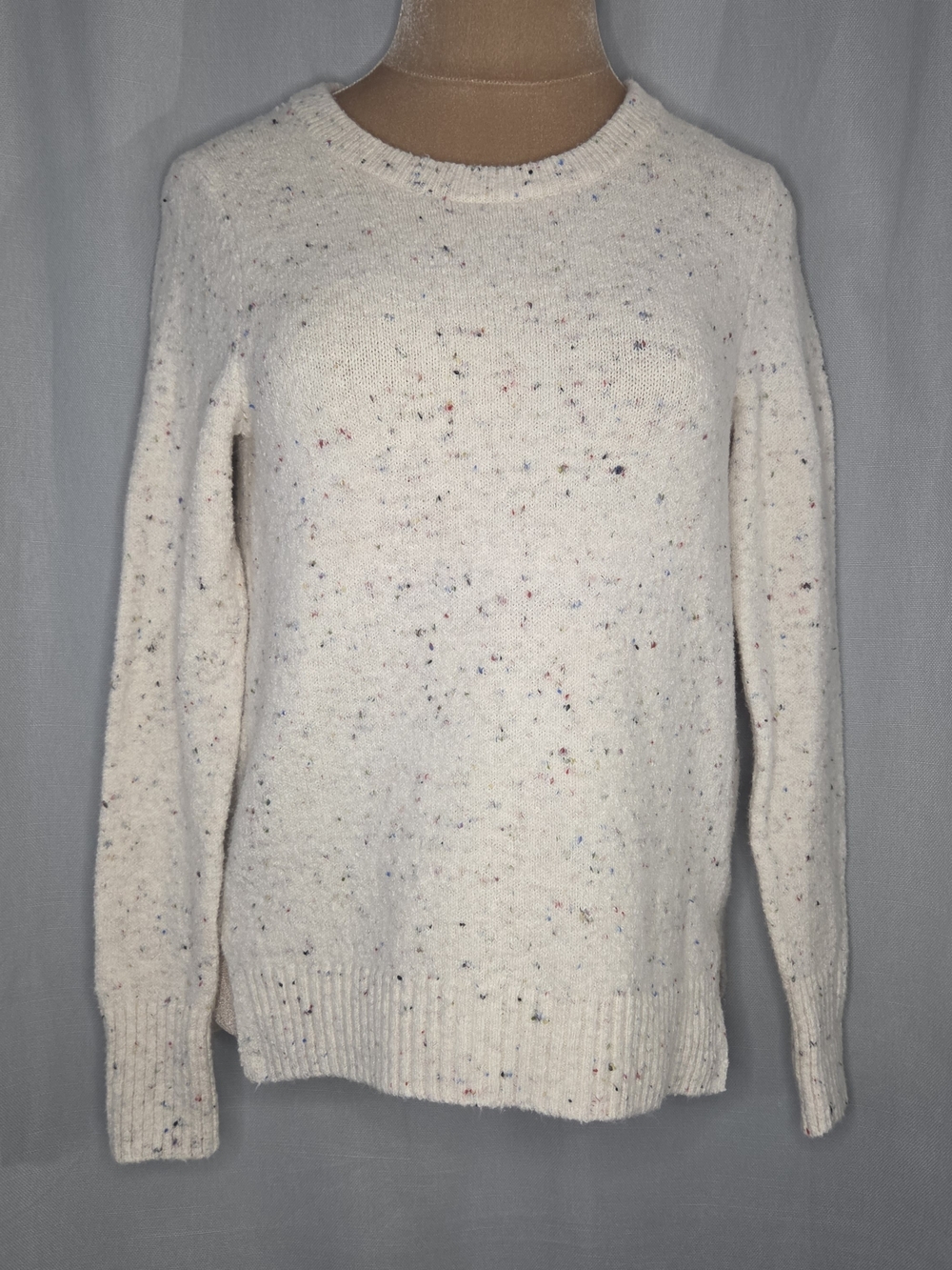 Women's Old Navy Cozy Cream Speckled Crewneck Sweater Size Small